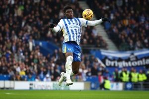 曼晚：曼联希望自己的吸引力对巴莱巴起作用，就像锋线三新援一样