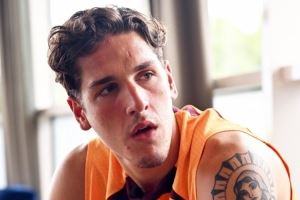 罗马诺：扎尼奥洛仍在乌迪内斯引援名单，但有更多俱乐部与其联系