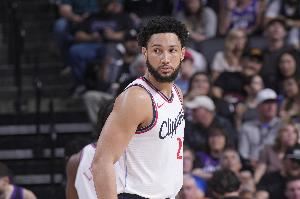 球探：完全理解本西和威少至今仍未签约 有太多人能取代他们