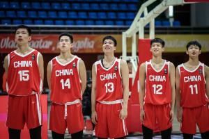 媒体人：中国篮球复兴不仅停留在成年国家队 各梯队都有不错苗子