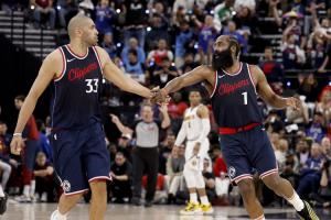 哈登降薪、巴图姆白菜价！勇记：这些人是不是也要查一查？