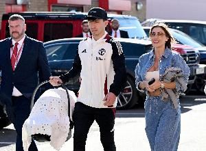 重返赛场！邮报：利桑德罗本周已随一线队训练，预计10月底前复出