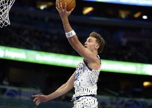 身手全能！小瓦格纳18中9拿到27分6板6助 罚球7中7